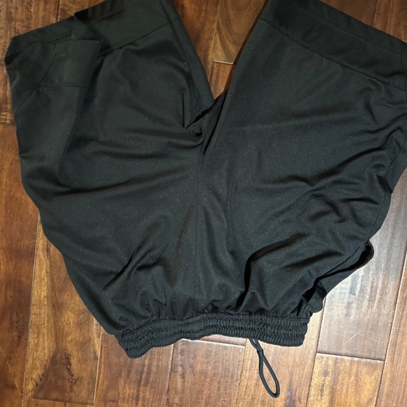 Nike shorts - Picture 3 of 3